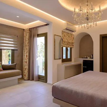 Zephyros Kamari (Santorini)