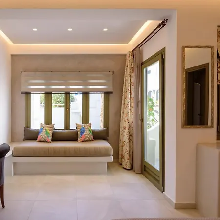 Zephyros Hotel