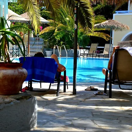 Hotel Zephyros Kamári