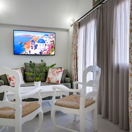 מלון Zephyros Kamári